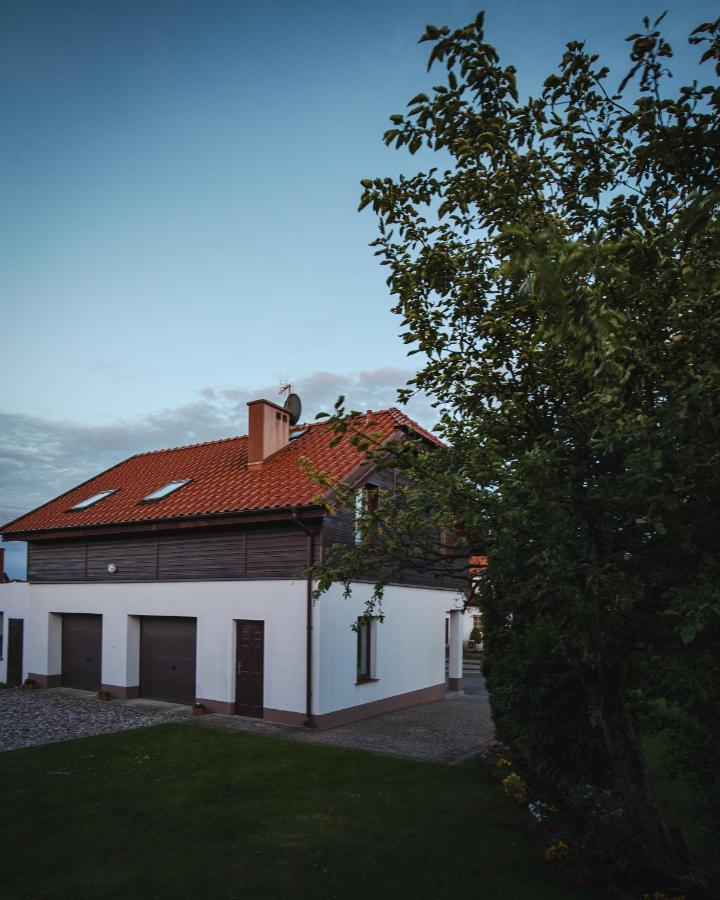 Pokoje Kasztanowa Wilkasy Exterior foto